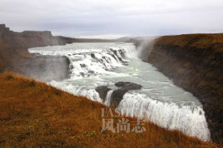 居德瀑布是冰岛最大的瀑布