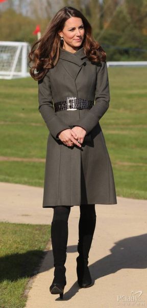 组图:最会穿衣服的王妃凯特·米德尔顿造型盘