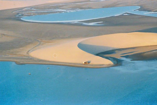 卡塔尔自然保护区内的沙滩美景
