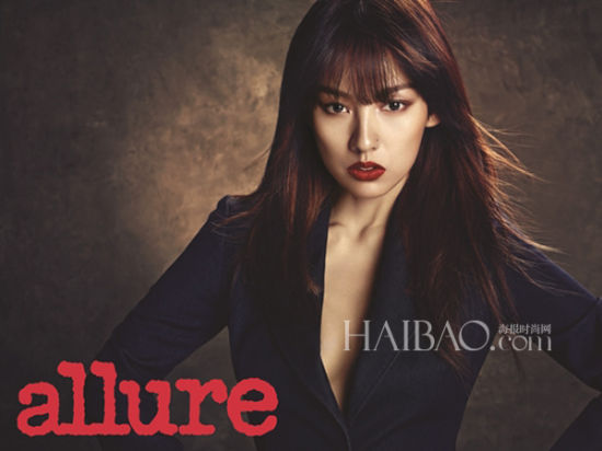  李孝利登上韩国杂志《Allure》杂志2013年10月刊