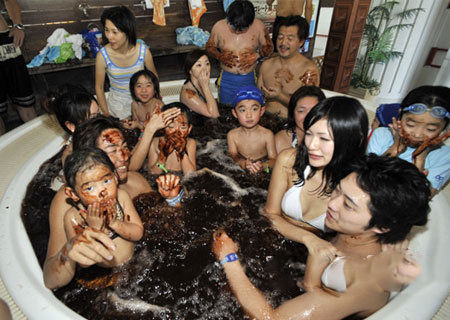 西大寺裸体节闻名遐迩 揭秘日本人的特殊文化