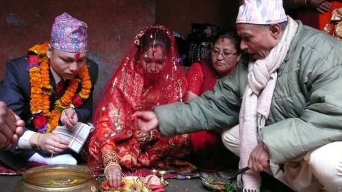 尼泊尔奇葩婚俗